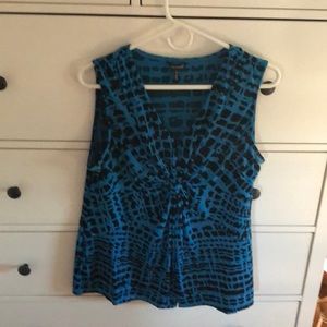 Daisy Fuentes dressy blouse